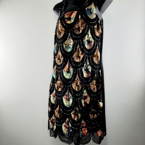 ❤️ Gorgeous Sequin Embellished Mini Dress - Black and Gold
